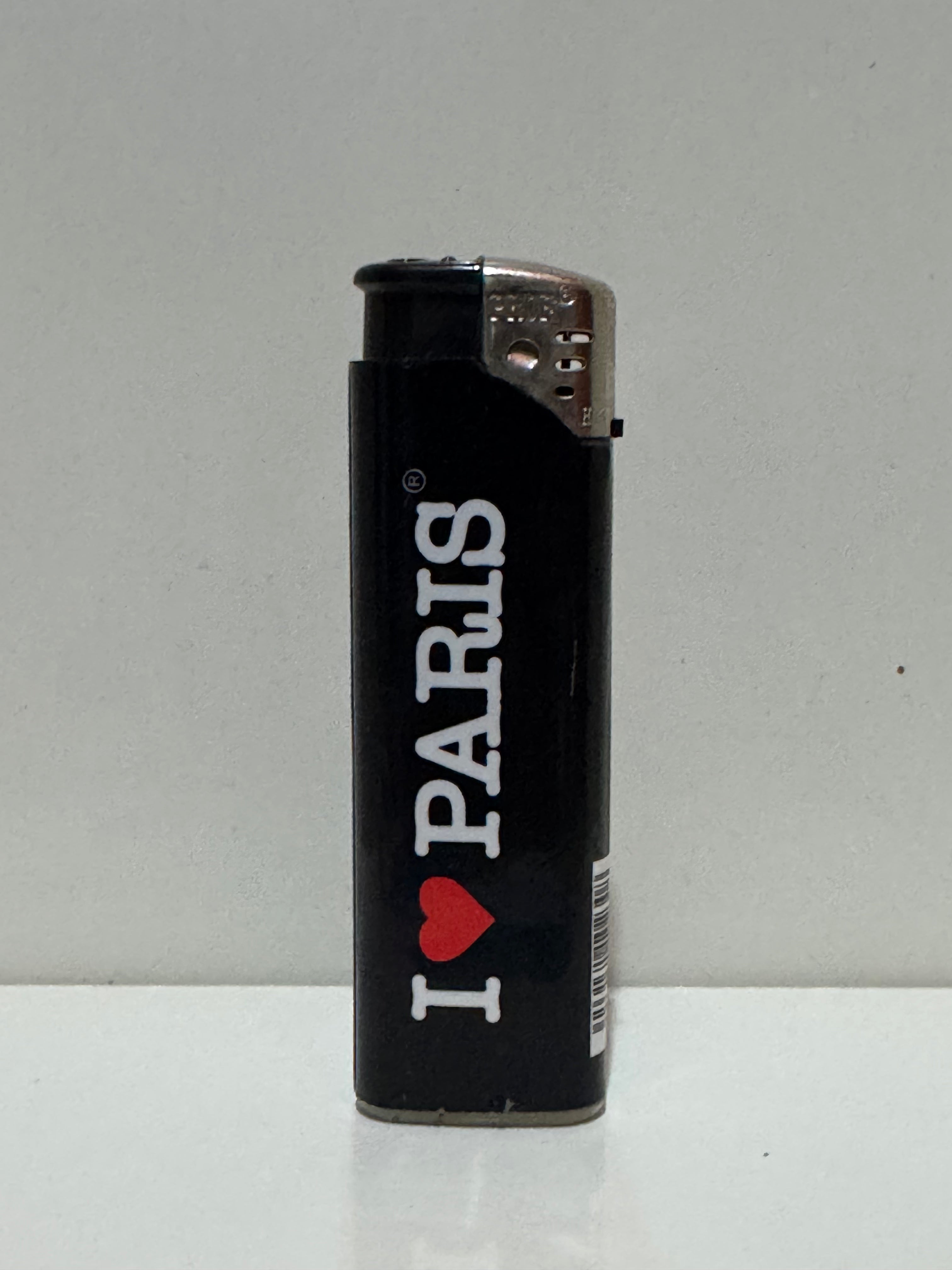 I Love Paris souvenir lighter – black