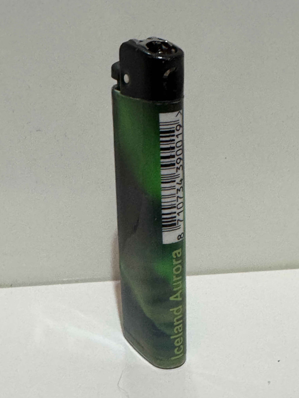 Cricket Northern Lights Lighter – Captivating Aurora Borealis Collectible