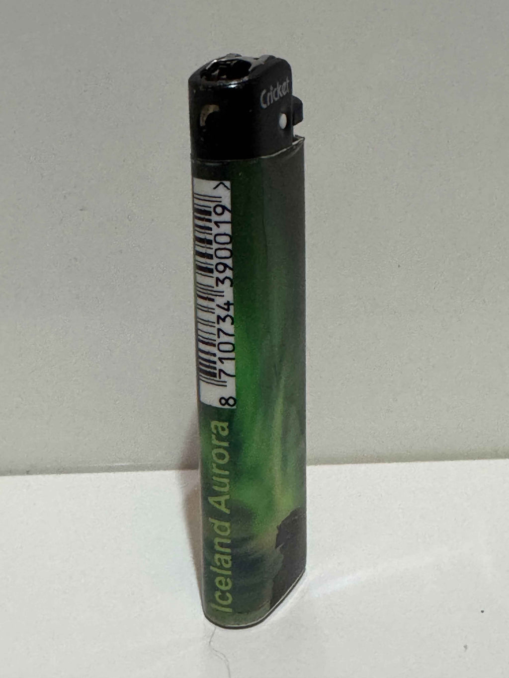 Cricket Northern Lights Lighter – Captivating Aurora Borealis Collectible