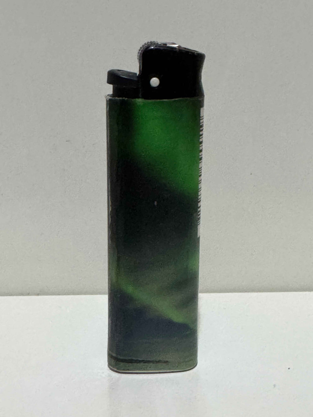 Cricket Northern Lights Lighter – Captivating Aurora Borealis Collectible