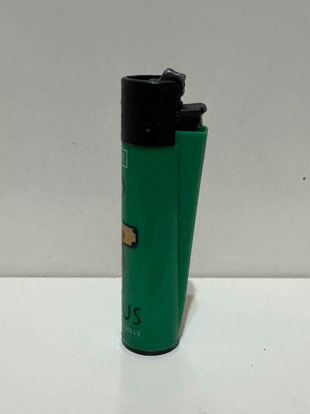 Cyprus Landmark Collectible Lighter – Unique Clipper with Beautiful Column Design
