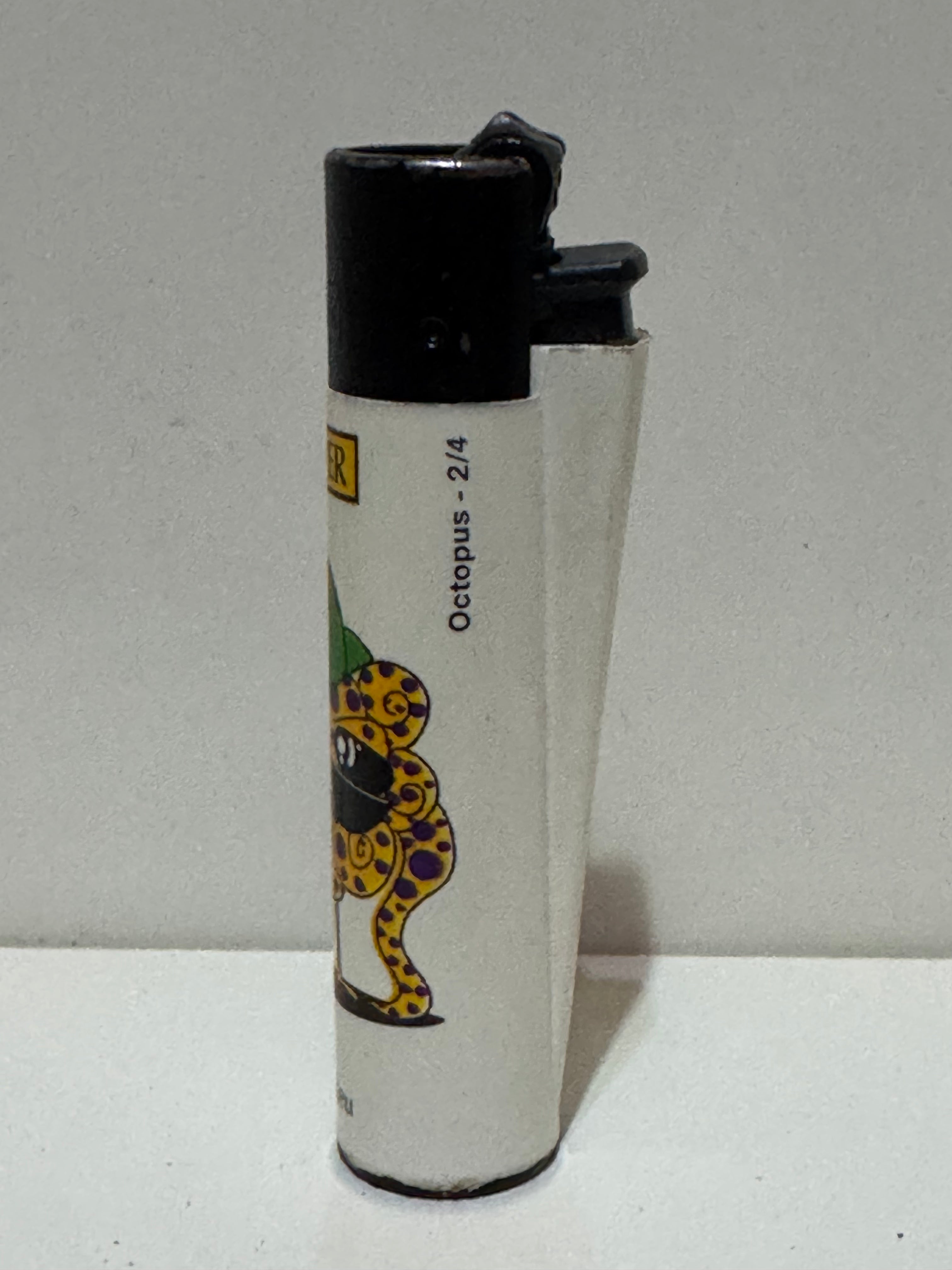 Clipper jungle animal print lighter – white leopard design