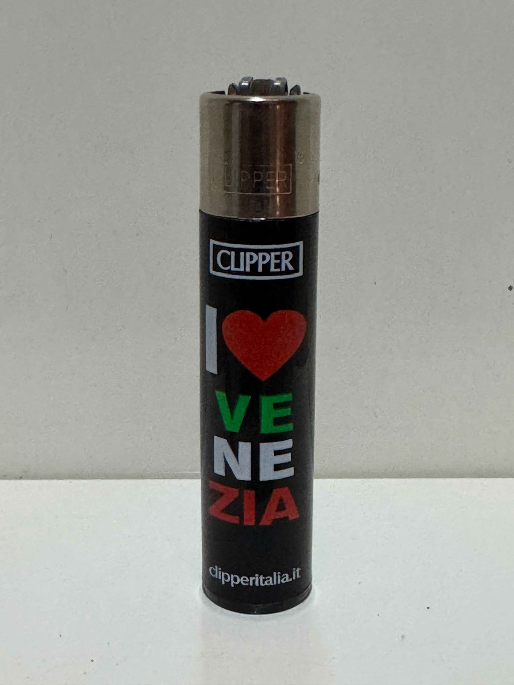 Clipper I Love Venice Lighter – Chic Black and White Collectible