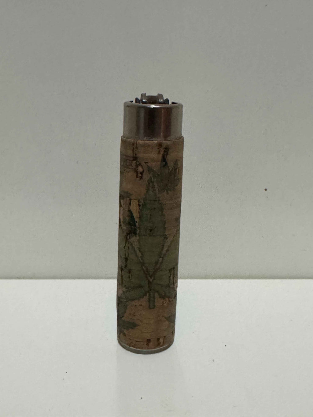 Clipper cork-effect lighter – brown vintage wrap