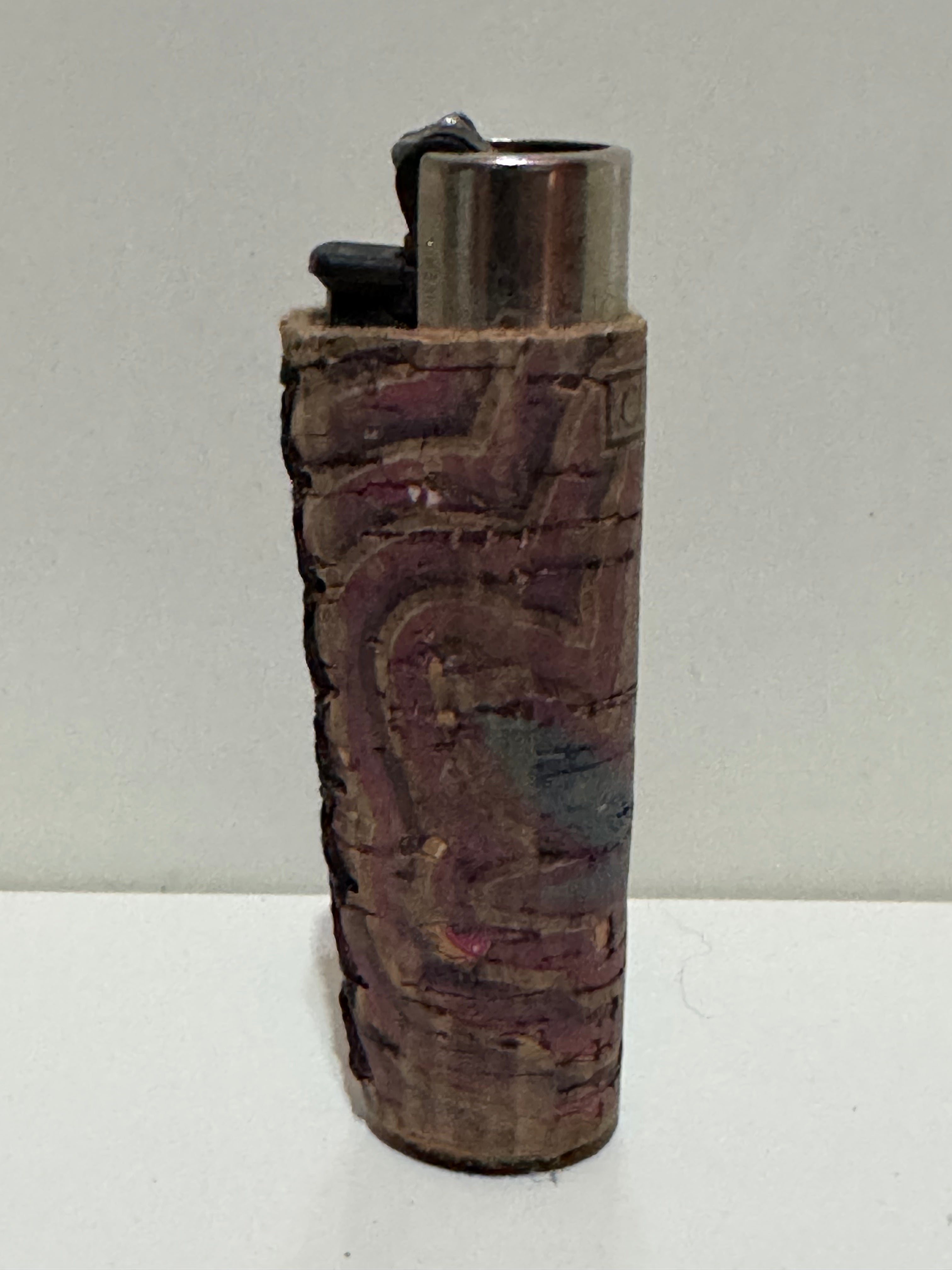 Clipper cork-effect lighter – purple wrap